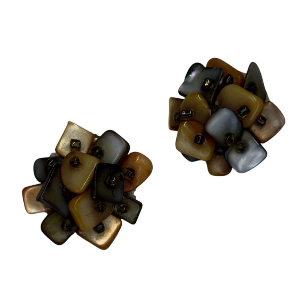 Vintage Japan Mother of Pearl Cluster Clip On Earrings Shell Tile - Picture 4 of 6